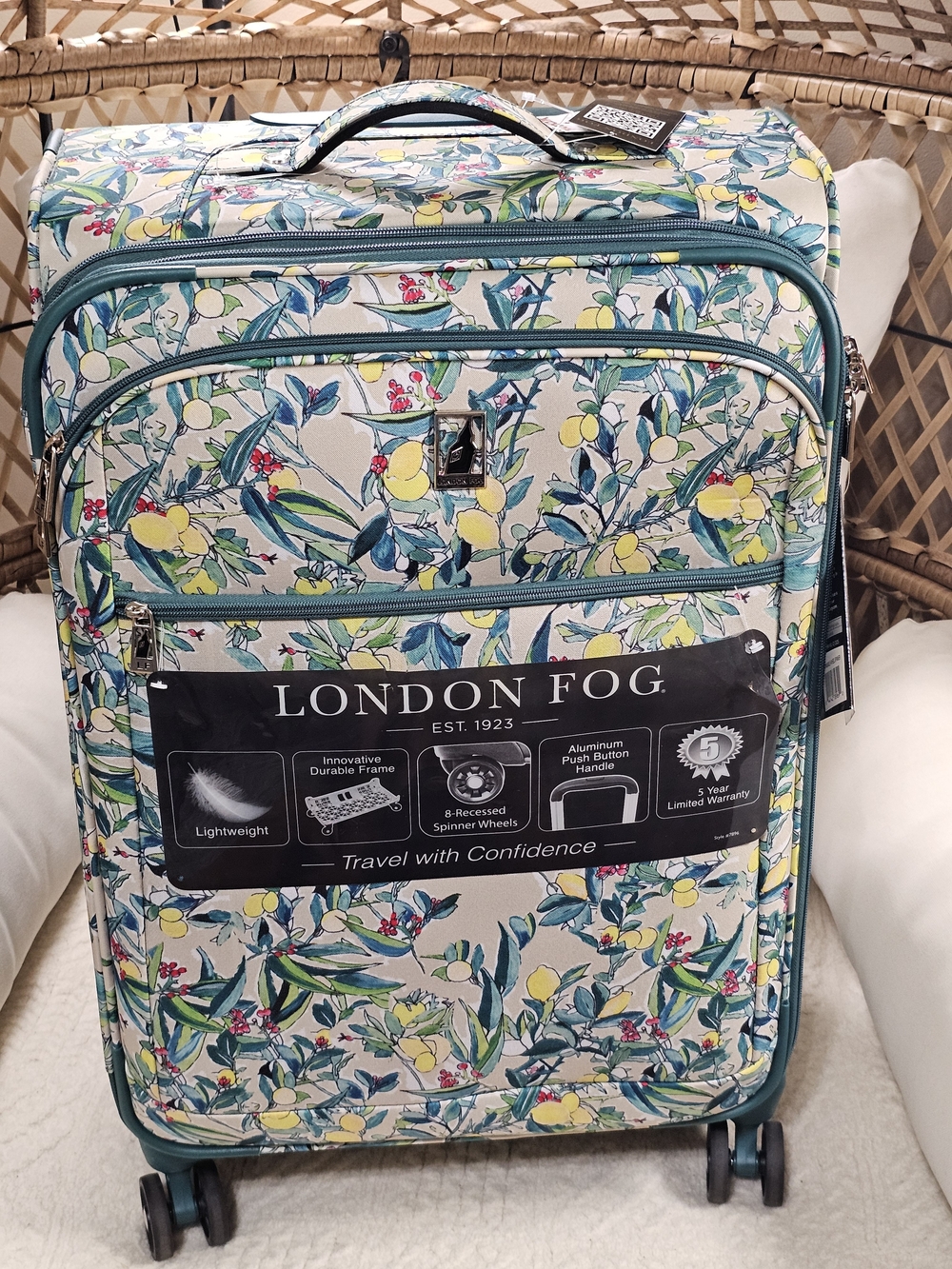 London Fog Cream Floral Lemon Print Check In  Luggage Teal Trim Amalfi Italy 25"